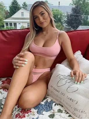 Model Escorts in kamla-nagar